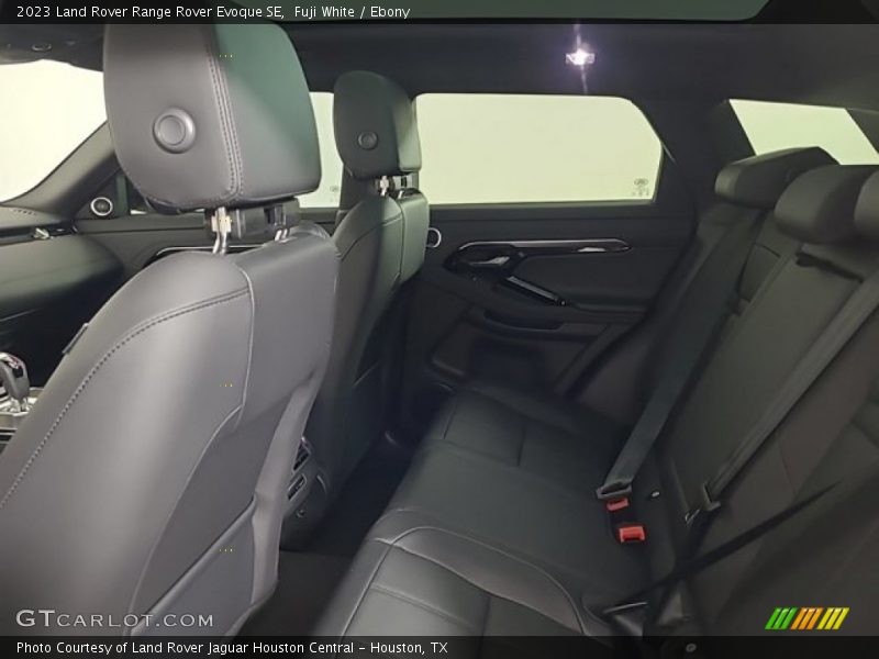 Fuji White / Ebony 2023 Land Rover Range Rover Evoque SE