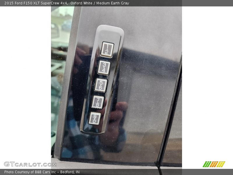 Oxford White / Medium Earth Gray 2015 Ford F150 XLT SuperCrew 4x4