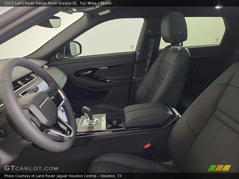 Fuji White / Ebony 2023 Land Rover Range Rover Evoque SE