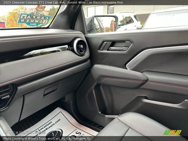 Summit White / Jet Black/Adrenaline Red 2023 Chevrolet Colorado Z71 Crew Cab 4x4