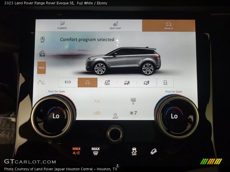 Fuji White / Ebony 2023 Land Rover Range Rover Evoque SE