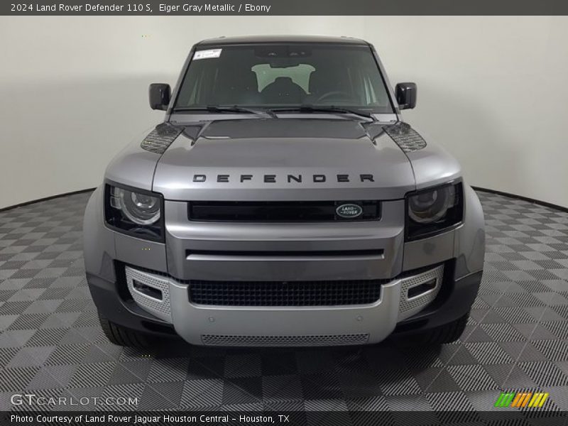  2024 Defender 110 S Eiger Gray Metallic