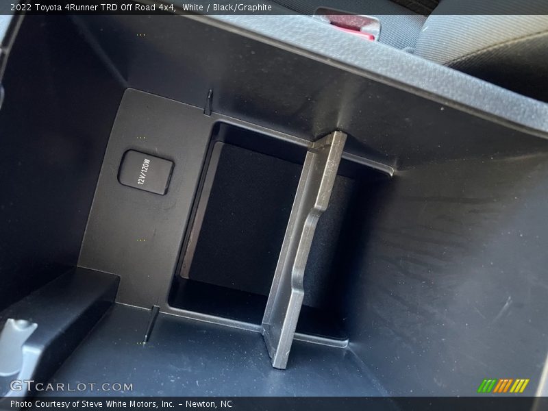 White / Black/Graphite 2022 Toyota 4Runner TRD Off Road 4x4