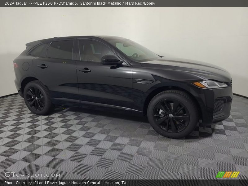  2024 F-PACE P250 R-Dynamic S Santorini Black Metallic
