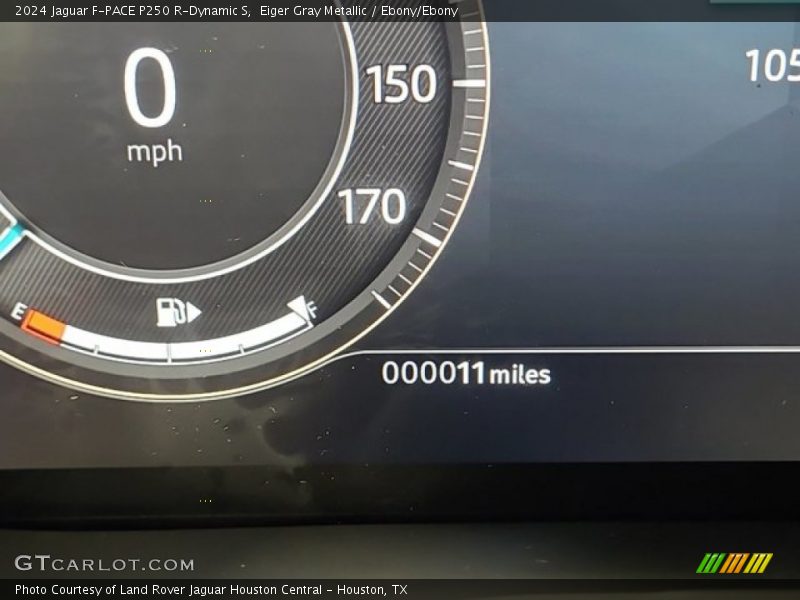 Eiger Gray Metallic / Ebony/Ebony 2024 Jaguar F-PACE P250 R-Dynamic S