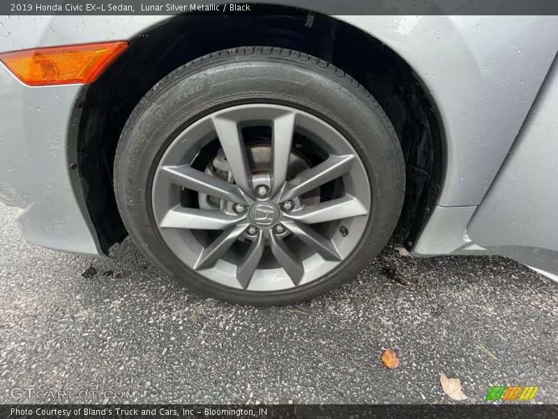 Lunar Silver Metallic / Black 2019 Honda Civic EX-L Sedan