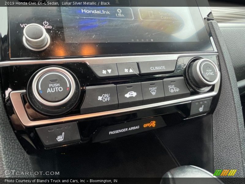Lunar Silver Metallic / Black 2019 Honda Civic EX-L Sedan