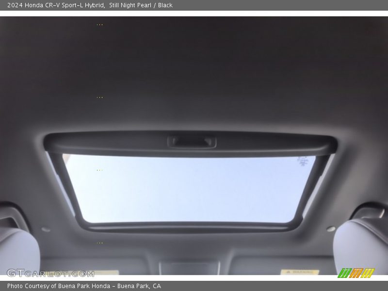 Sunroof of 2024 CR-V Sport-L Hybrid