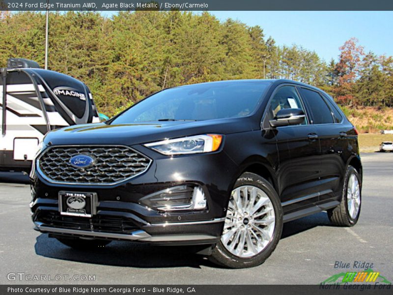 Front 3/4 View of 2024 Edge Titanium AWD
