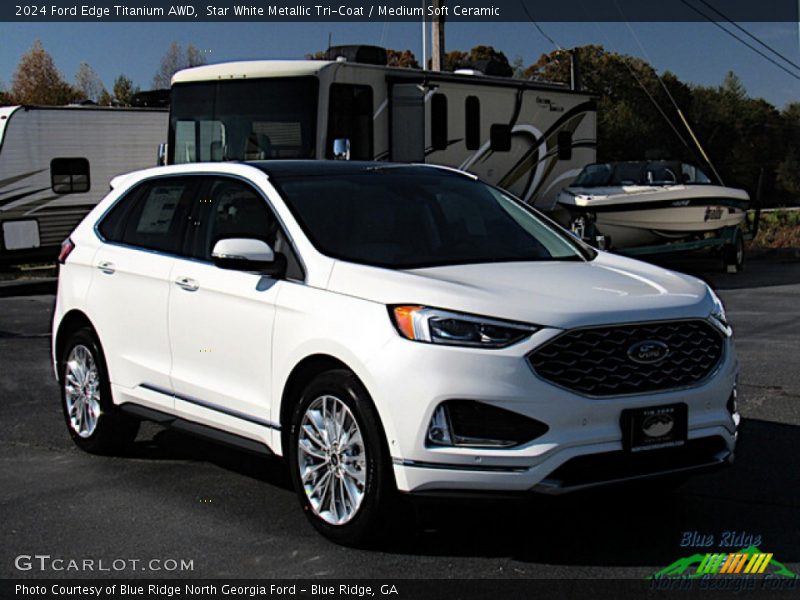 Star White Metallic Tri-Coat / Medium Soft Ceramic 2024 Ford Edge Titanium AWD