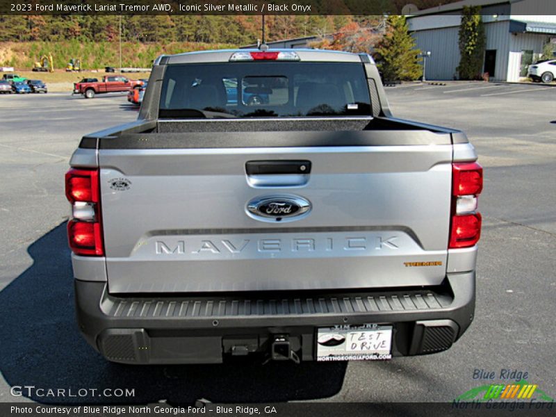 Iconic Silver Metallic / Black Onyx 2023 Ford Maverick Lariat Tremor AWD