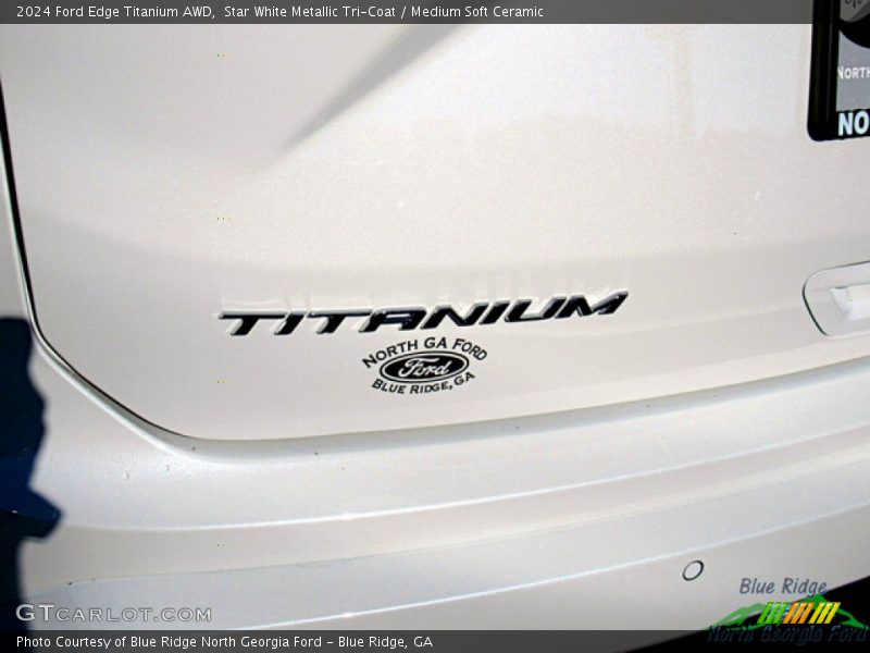 Star White Metallic Tri-Coat / Medium Soft Ceramic 2024 Ford Edge Titanium AWD