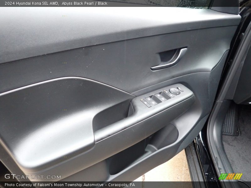 Door Panel of 2024 Kona SEL AWD