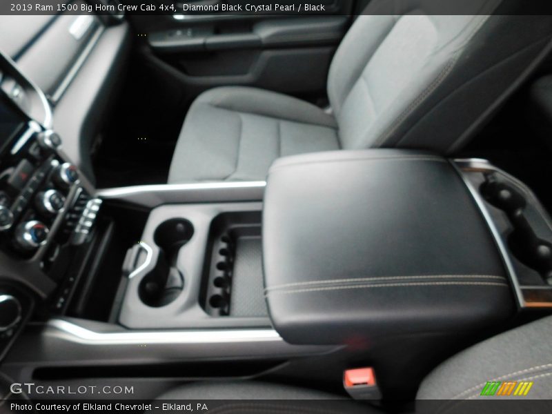 Diamond Black Crystal Pearl / Black 2019 Ram 1500 Big Horn Crew Cab 4x4