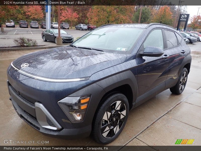 Front 3/4 View of 2024 Kona SEL AWD