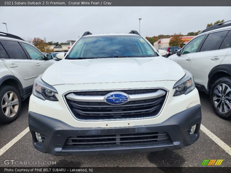 Crystal White Pearl / Gray 2021 Subaru Outback 2.5i Premium