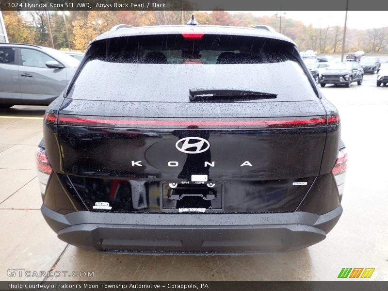Abyss Black Pearl / Black 2024 Hyundai Kona SEL AWD