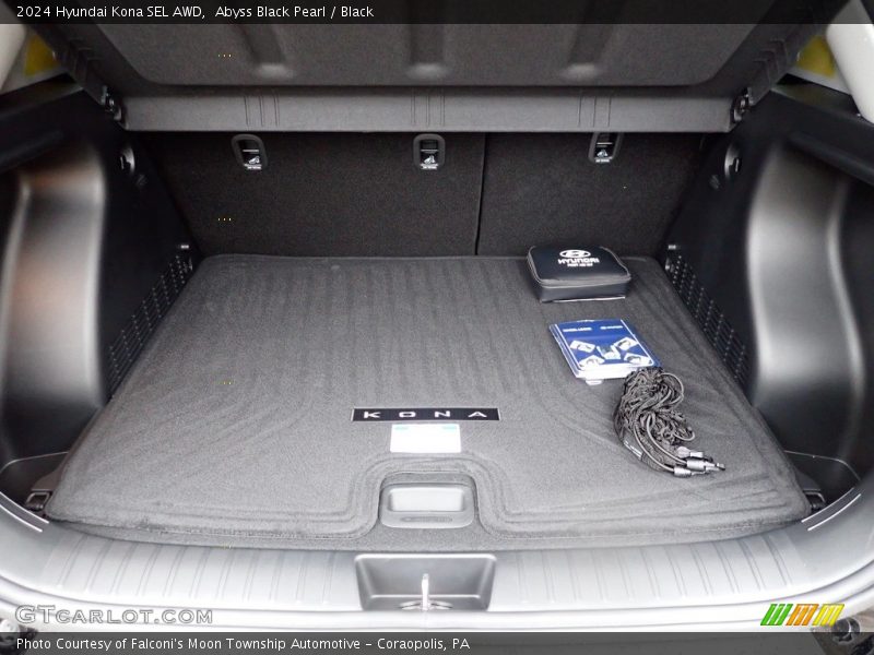  2024 Kona SEL AWD Trunk
