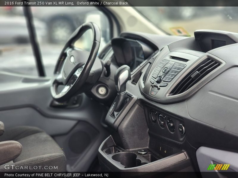 Oxford White / Charcoal Black 2016 Ford Transit 250 Van XL MR Long