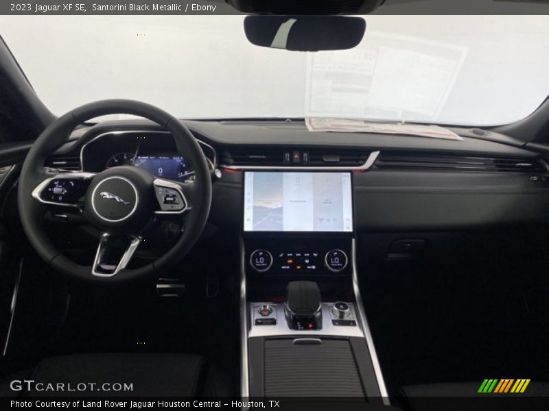 Santorini Black Metallic / Ebony 2023 Jaguar XF SE