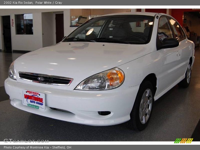 Polar White / Gray 2002 Kia Rio Sedan