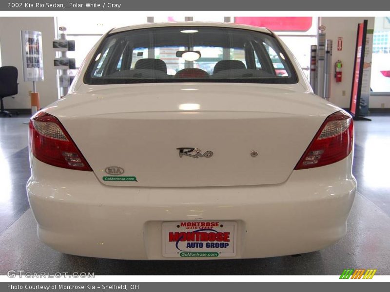 Polar White / Gray 2002 Kia Rio Sedan