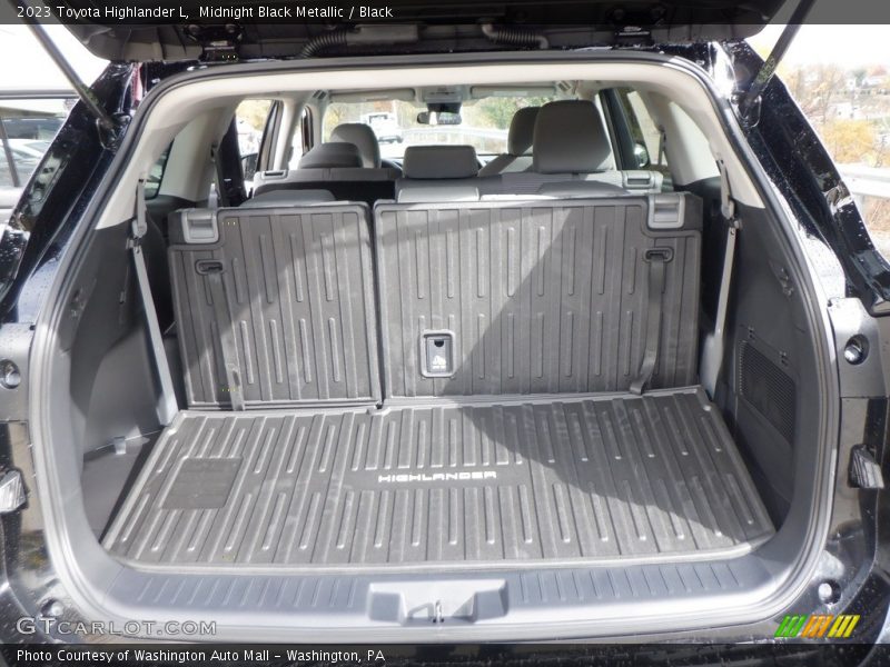  2023 Highlander L Trunk