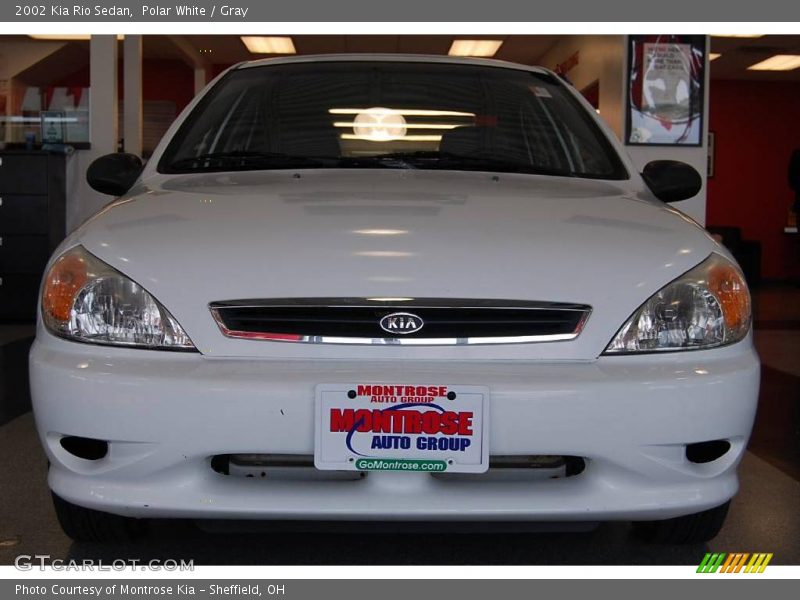 Polar White / Gray 2002 Kia Rio Sedan