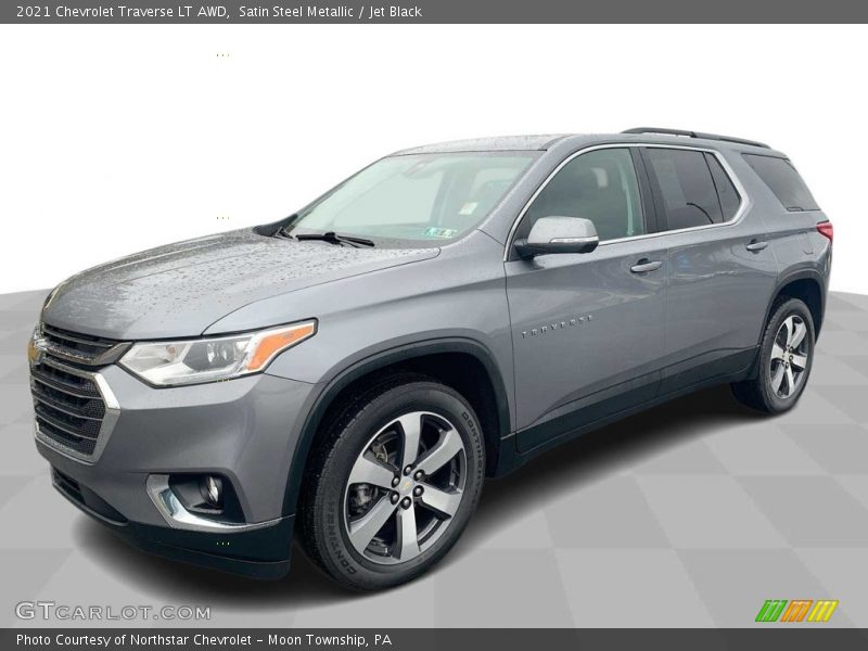 Satin Steel Metallic / Jet Black 2021 Chevrolet Traverse LT AWD