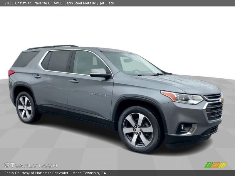 Satin Steel Metallic / Jet Black 2021 Chevrolet Traverse LT AWD