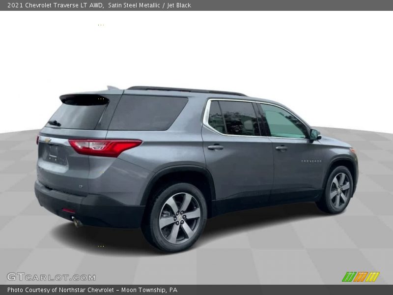 Satin Steel Metallic / Jet Black 2021 Chevrolet Traverse LT AWD