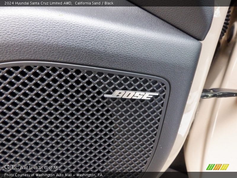 Audio System of 2024 Santa Cruz Limited AWD
