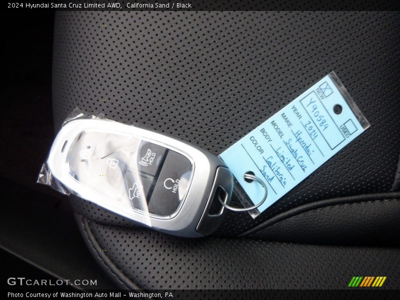 Keys of 2024 Santa Cruz Limited AWD