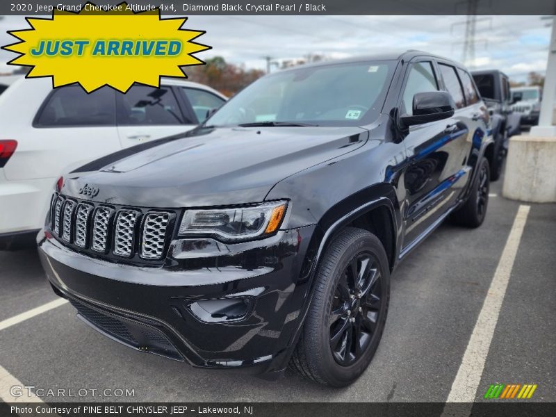 Diamond Black Crystal Pearl / Black 2020 Jeep Grand Cherokee Altitude 4x4