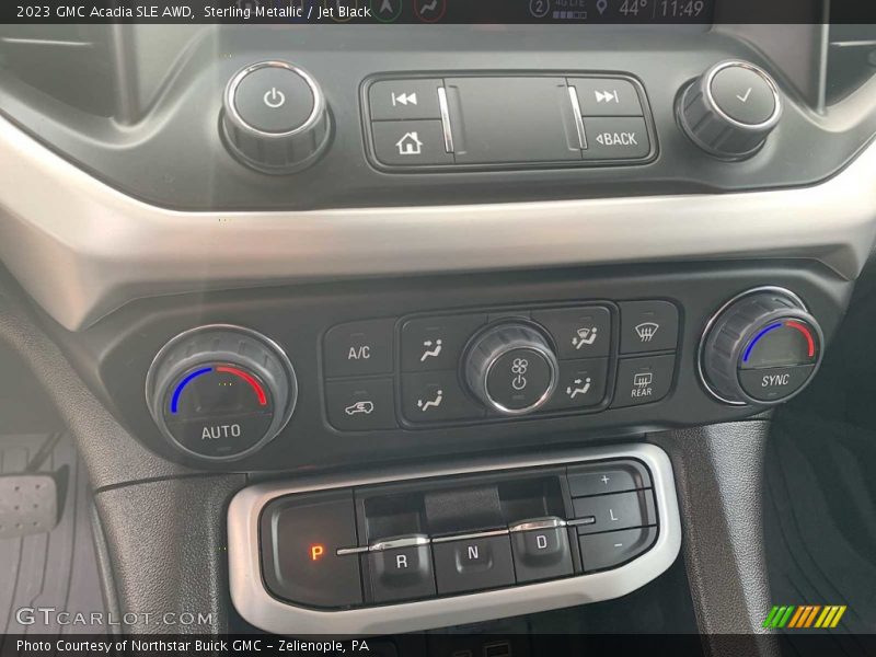 Sterling Metallic / Jet Black 2023 GMC Acadia SLE AWD
