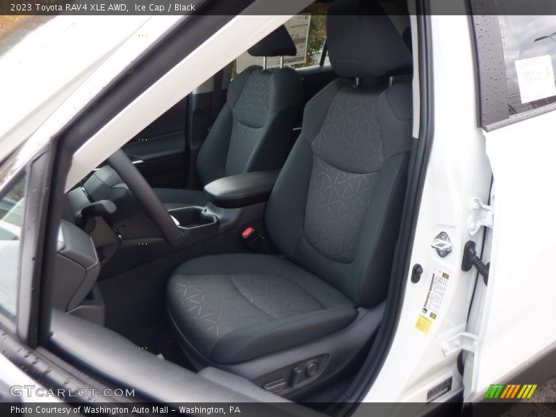 Ice Cap / Black 2023 Toyota RAV4 XLE AWD