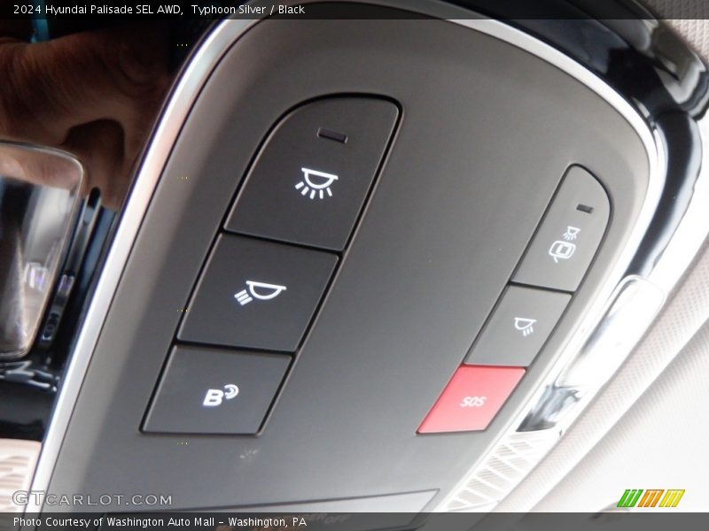Typhoon Silver / Black 2024 Hyundai Palisade SEL AWD
