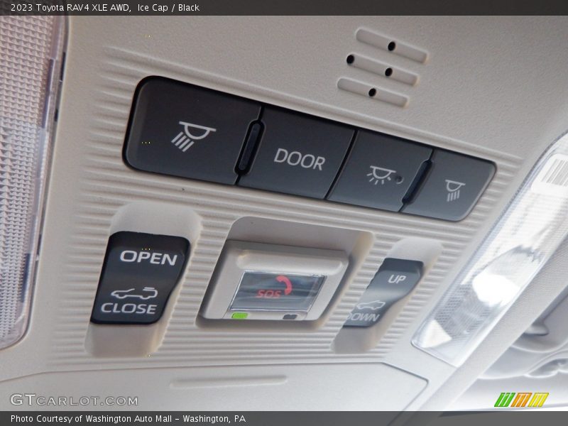 Ice Cap / Black 2023 Toyota RAV4 XLE AWD