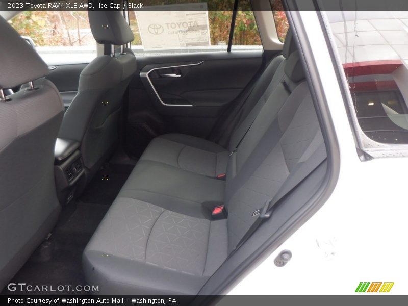 Ice Cap / Black 2023 Toyota RAV4 XLE AWD