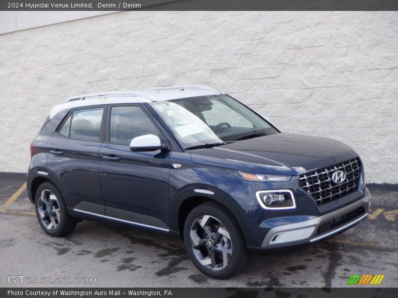 Front 3/4 View of 2024 Venue Limited