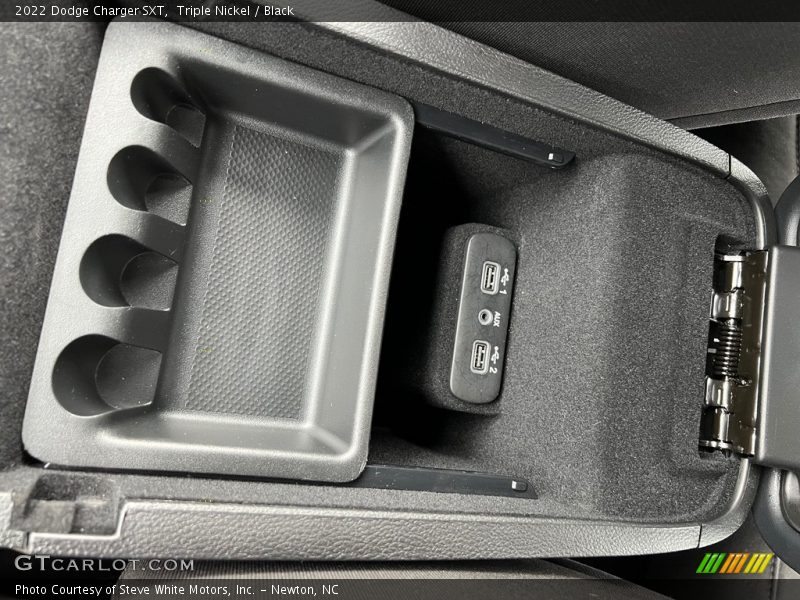 Triple Nickel / Black 2022 Dodge Charger SXT