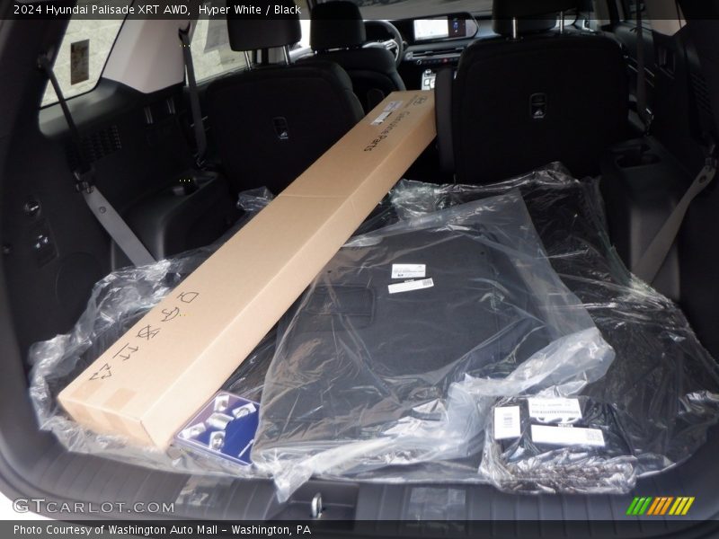 Hyper White / Black 2024 Hyundai Palisade XRT AWD