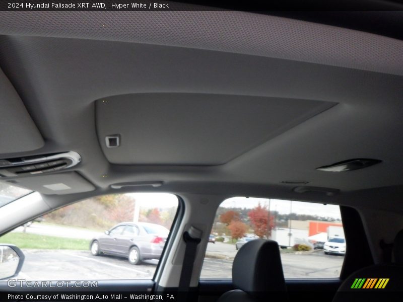 Hyper White / Black 2024 Hyundai Palisade XRT AWD