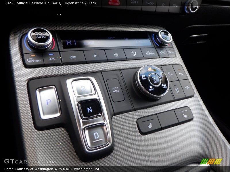 Controls of 2024 Palisade XRT AWD