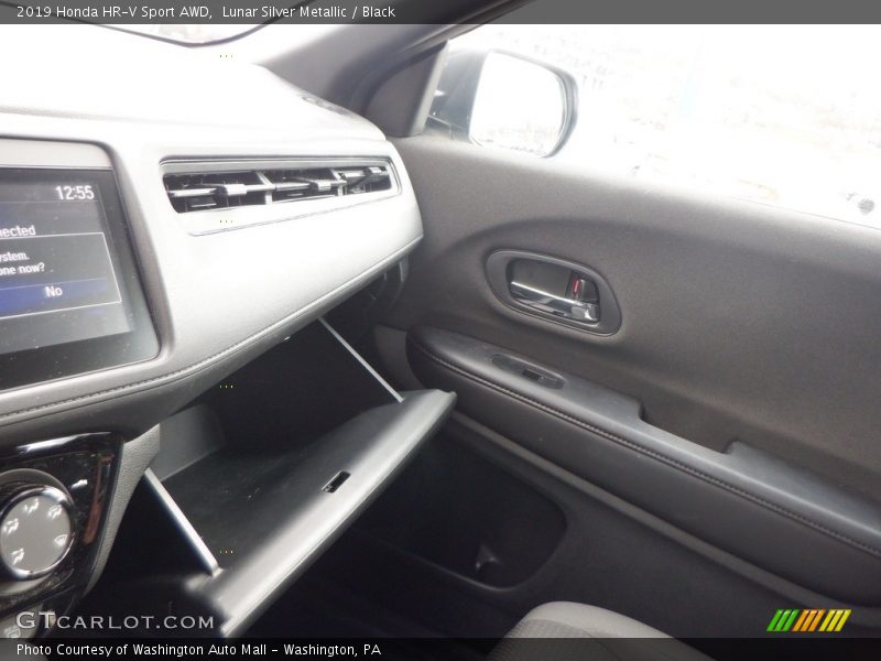 Lunar Silver Metallic / Black 2019 Honda HR-V Sport AWD