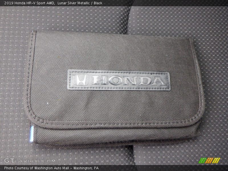 Lunar Silver Metallic / Black 2019 Honda HR-V Sport AWD