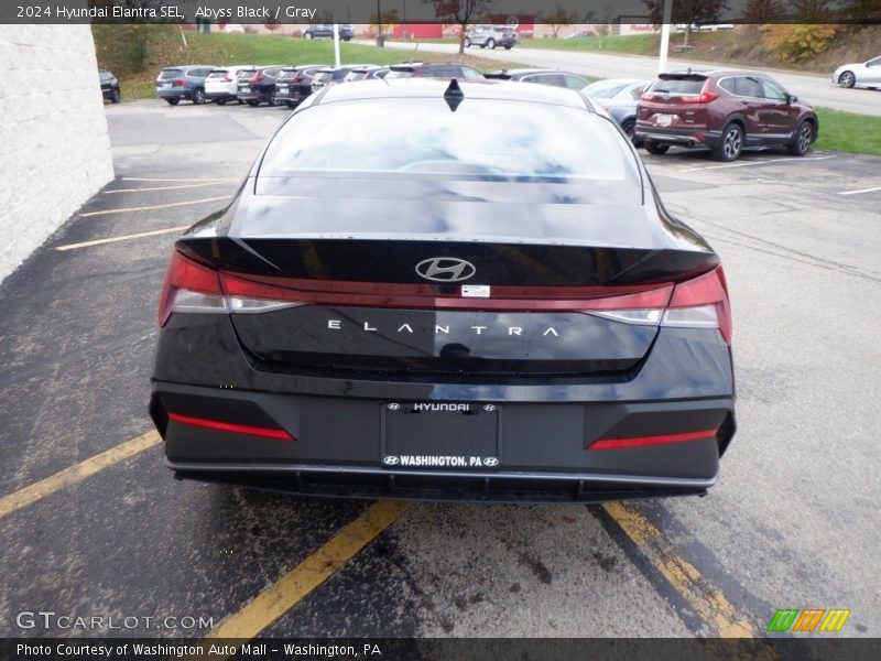 Abyss Black / Gray 2024 Hyundai Elantra SEL