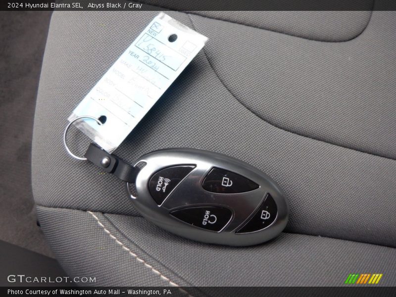 Keys of 2024 Elantra SEL