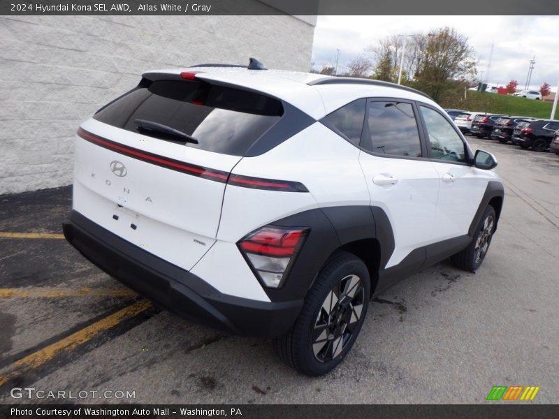 Atlas White / Gray 2024 Hyundai Kona SEL AWD