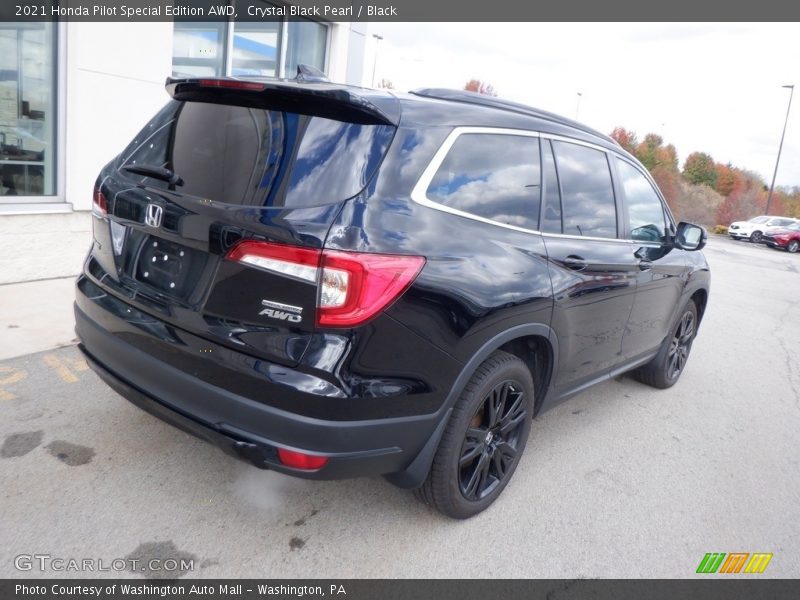 Crystal Black Pearl / Black 2021 Honda Pilot Special Edition AWD